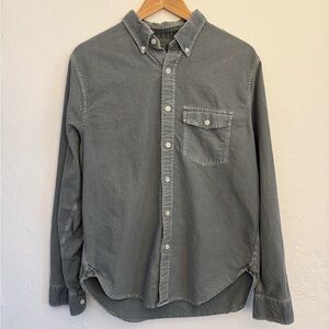 Abercrombie Men's Green Button-Down Shirt